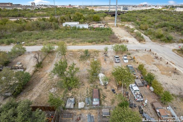 6004 Rotary, San Antonio, TX 78202