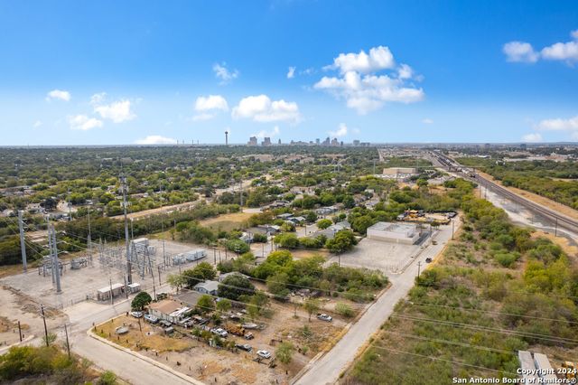6004 Rotary, San Antonio, TX 78202
