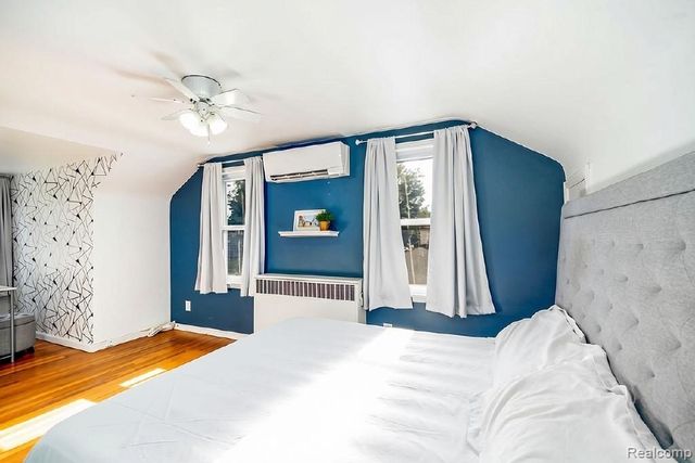 165 Bowers Street, Clawson, MI 48017