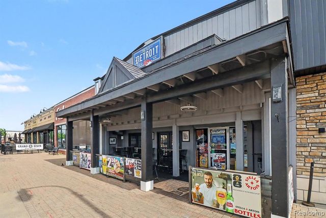 165 Bowers Street, Clawson, MI 48017