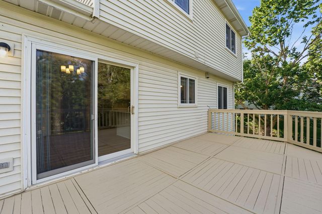9244 Andrea Drive, Woodbury, MN 55125