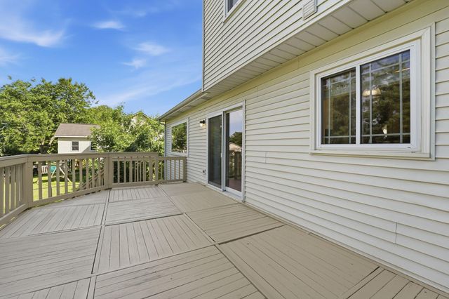 9244 Andrea Drive, Woodbury, MN 55125