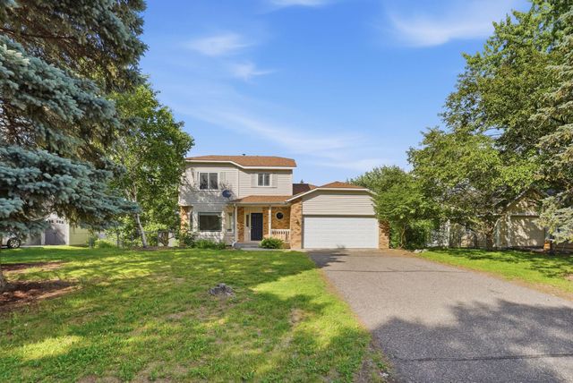 9244 Andrea Drive, Woodbury, MN 55125