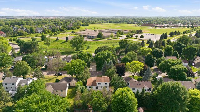 9244 Andrea Drive, Woodbury, MN 55125