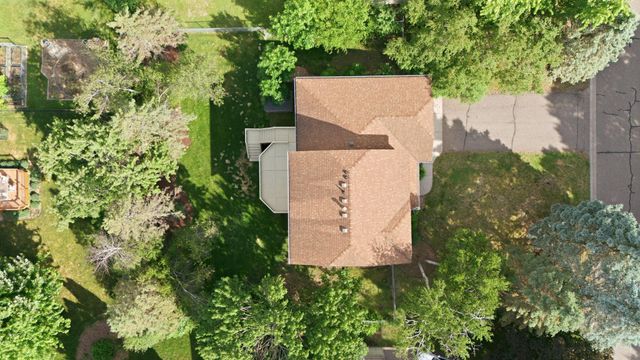 9244 Andrea Drive, Woodbury, MN 55125