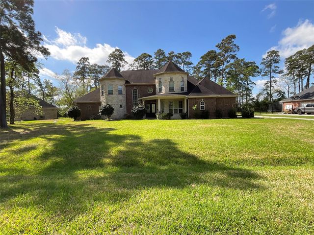 12326 Leather Saddle Court, Houston, TX 77044