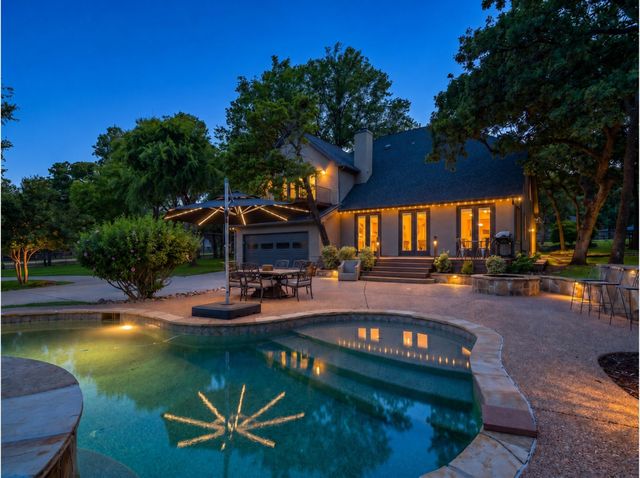 3003 Canyon Bluff Court, Copper Canyon, TX 76226