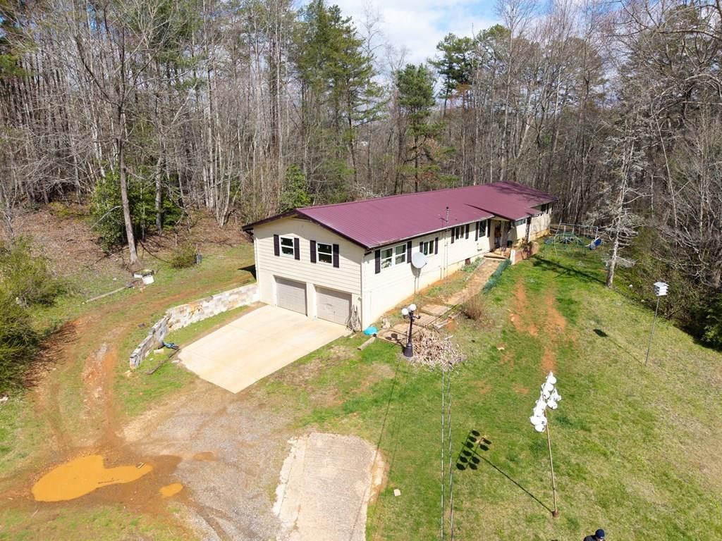1669 Hiwassee Dam Access Road, Murphy, NC 28906