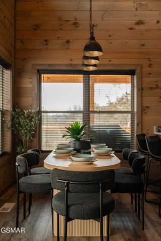 3051 Hatcher Top Road, Sevierville, TN 37862