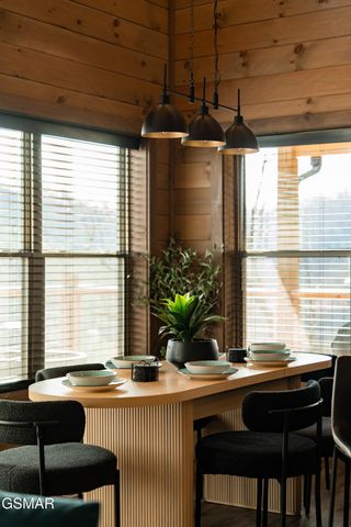 3051 Hatcher Top Road, Sevierville, TN 37862