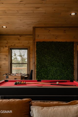 3051 Hatcher Top Road, Sevierville, TN 37862