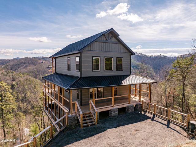 3051 Hatcher Top Road, Sevierville, TN 37862