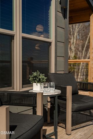 3051 Hatcher Top Road, Sevierville, TN 37862