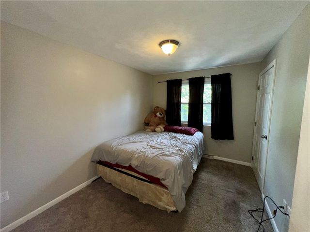 91 Curry Road, Cranston, RI 02920