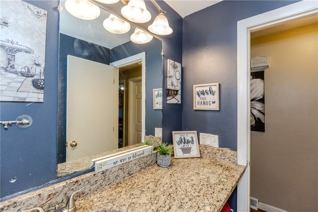 91 Curry Road, Cranston, RI 02920