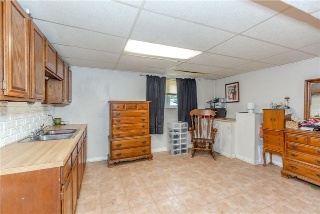 91 Curry Road, Cranston, RI 02920