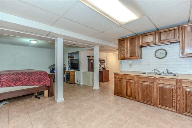 91 Curry Road, Cranston, RI 02920