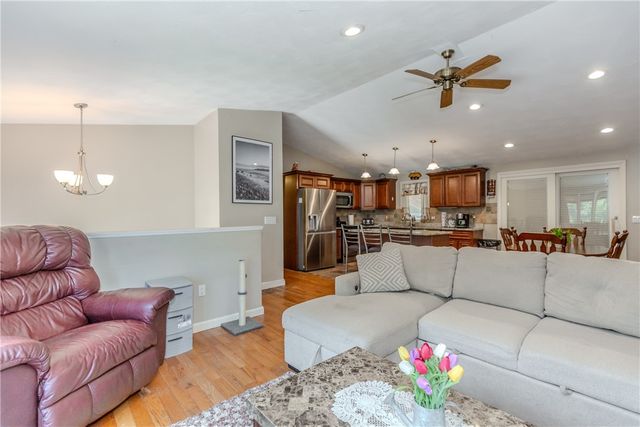91 Curry Road, Cranston, RI 02920
