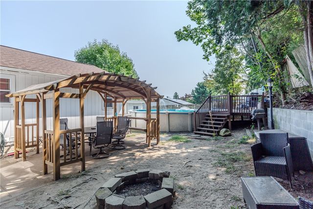 91 Curry Road, Cranston, RI 02920