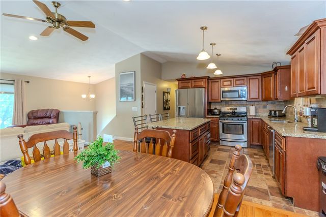 91 Curry Road, Cranston, RI 02920