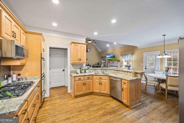 1050 Summit Oaks Drive, Watkinsville, GA 30677