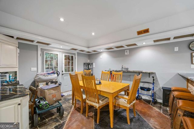 1050 Summit Oaks Drive, Watkinsville, GA 30677