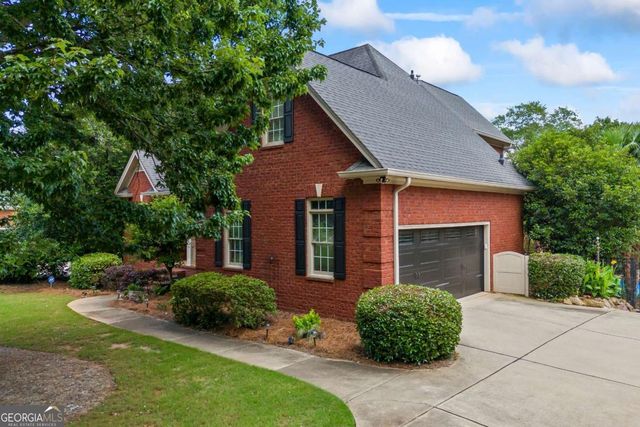 1050 Summit Oaks Drive, Watkinsville, GA 30677