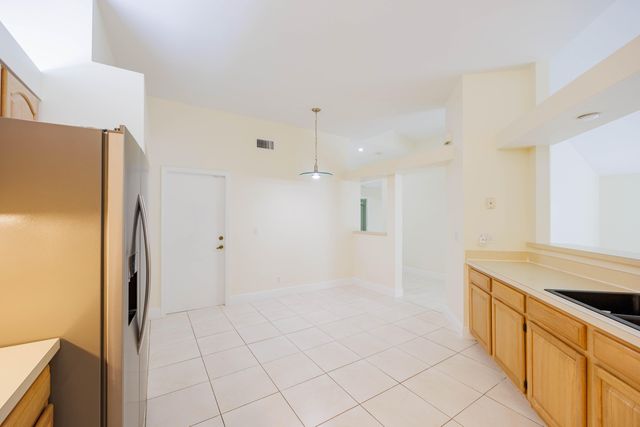 9497 Boca Gardens Parkway A, Boca Raton, FL 33496