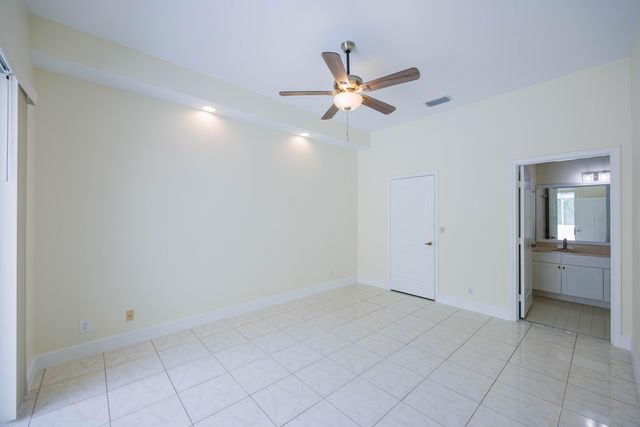 9497 Boca Gardens Parkway A, Boca Raton, FL 33496