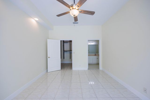 9497 Boca Gardens Parkway A, Boca Raton, FL 33496