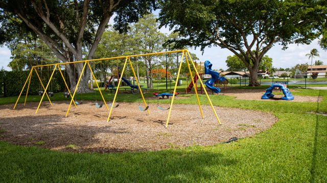 9497 Boca Gardens Parkway A, Boca Raton, FL 33496