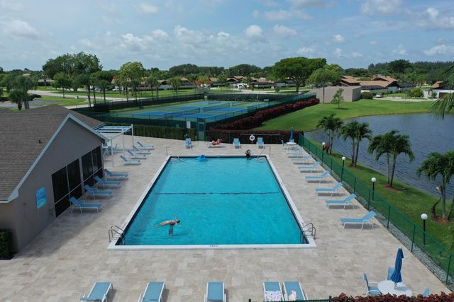 9497 Boca Gardens Parkway A, Boca Raton, FL 33496