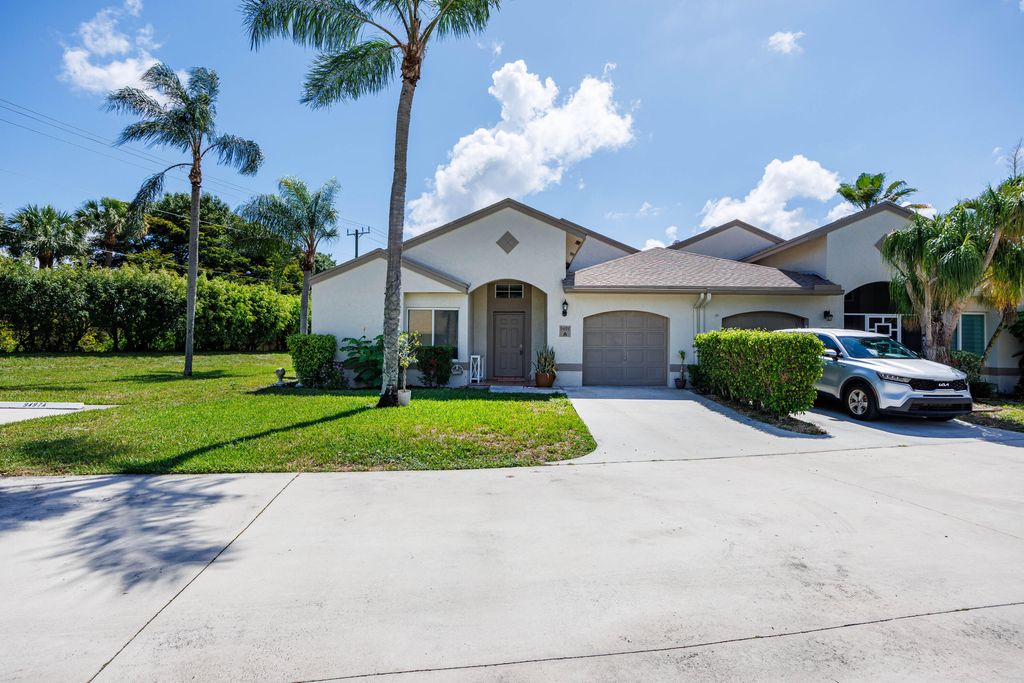 9497 Boca Gardens Parkway A, Boca Raton, FL 33496
