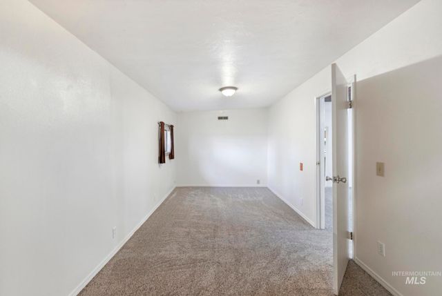 123 E 400 S, Jerome, ID 83338