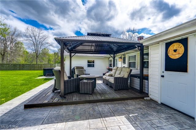 12905 Cherry Lane, Chesterland, OH 44026
