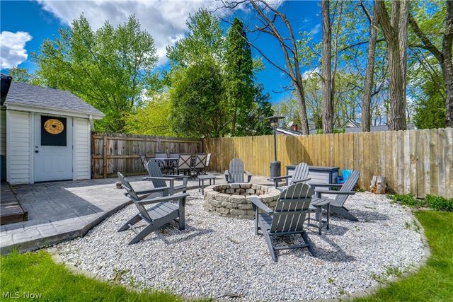 12905 Cherry Lane, Chesterland, OH 44026