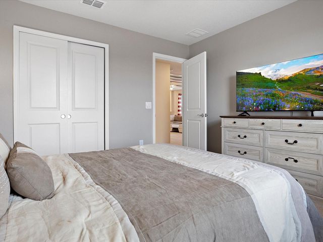 3835 LANA AVENUE, Davenport, FL 33897