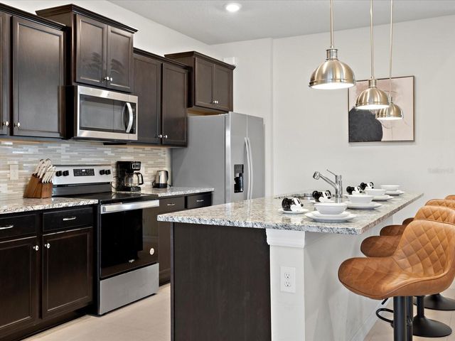 3835 LANA AVENUE, Davenport, FL 33897