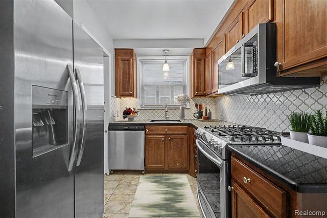 24800 Cherry Street, Dearborn, MI 48124