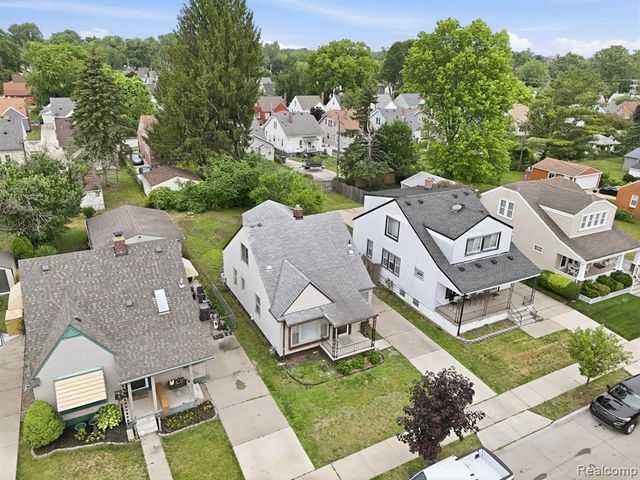 24800 Cherry Street, Dearborn, MI 48124