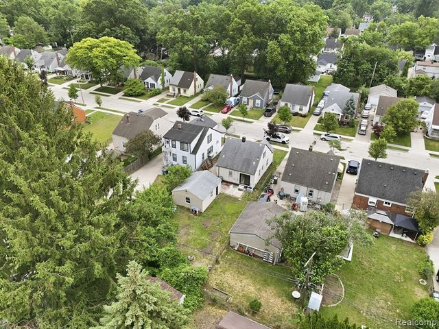 24800 Cherry Street, Dearborn, MI 48124