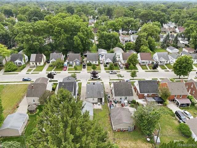 24800 Cherry Street, Dearborn, MI 48124