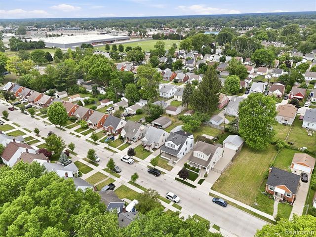 24800 Cherry Street, Dearborn, MI 48124