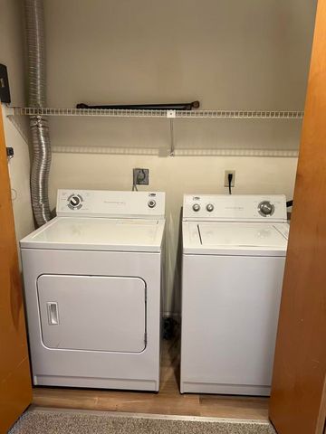 J2 Stonehedge Drive, South Burlington, VT 05403