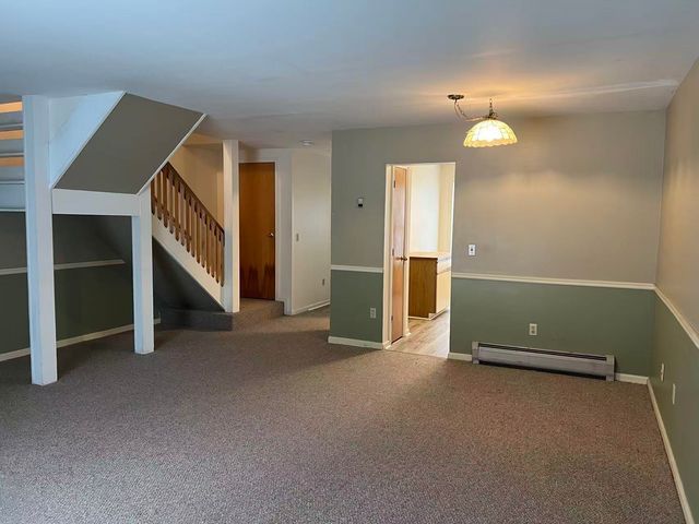 J2 Stonehedge Drive, South Burlington, VT 05403