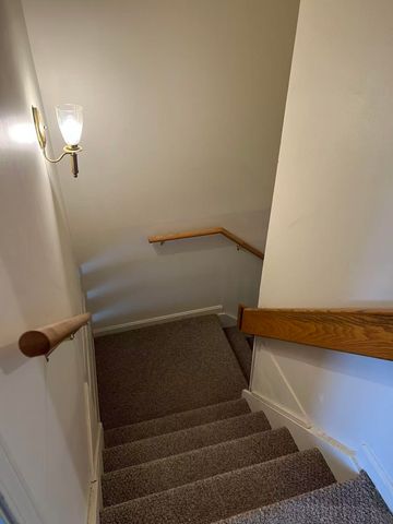 J2 Stonehedge Drive, South Burlington, VT 05403