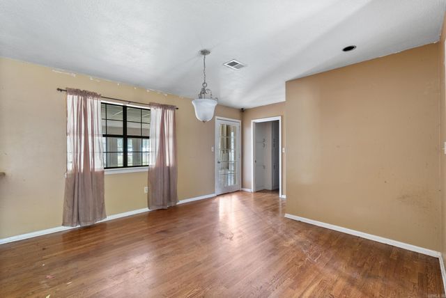 21 Center Street, Ward, AR 72176