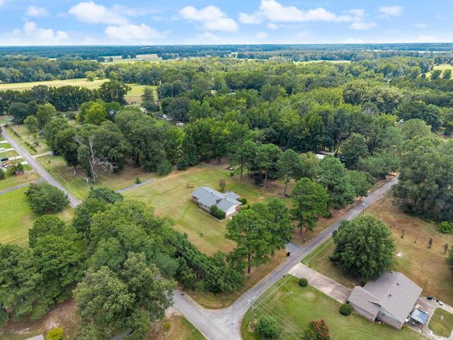 21 Center Street, Ward, AR 72176