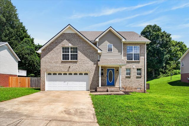 1488 Cedar Springs Cir, Clarksville, TN 37042