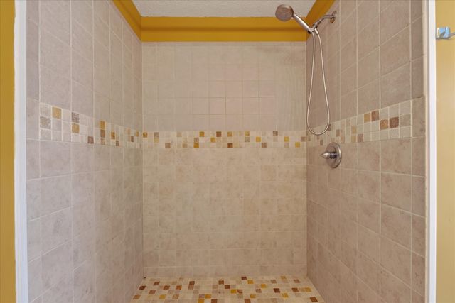 1488 Cedar Springs Cir, Clarksville, TN 37042